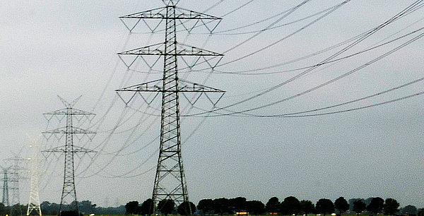 Bewertung neuer 380 kV-Drehstrom- Freileitungssysteme